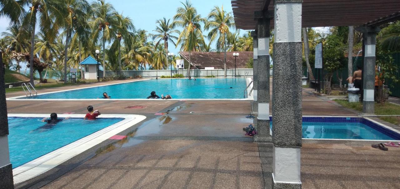 Zna Prop D Seri Bulan Resort,Pd Max 5 Guests Port Dickson Exterior foto